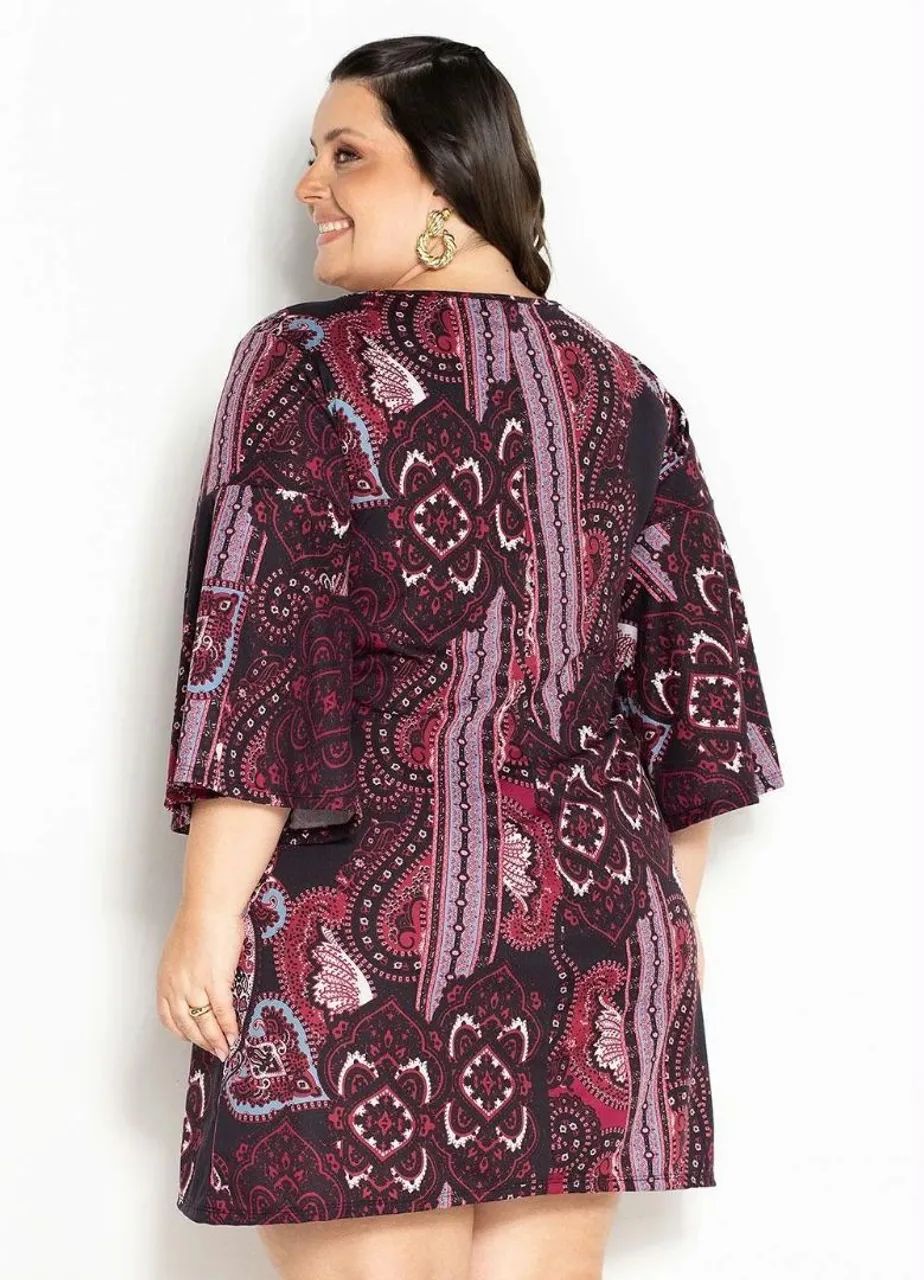 Vestido Marguerite Arabescos com Mangas Flare Plus Size - Foto 2