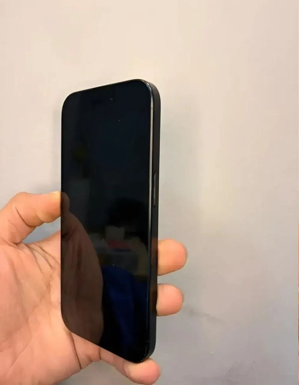 IPhone 16 Semi novo(usado)