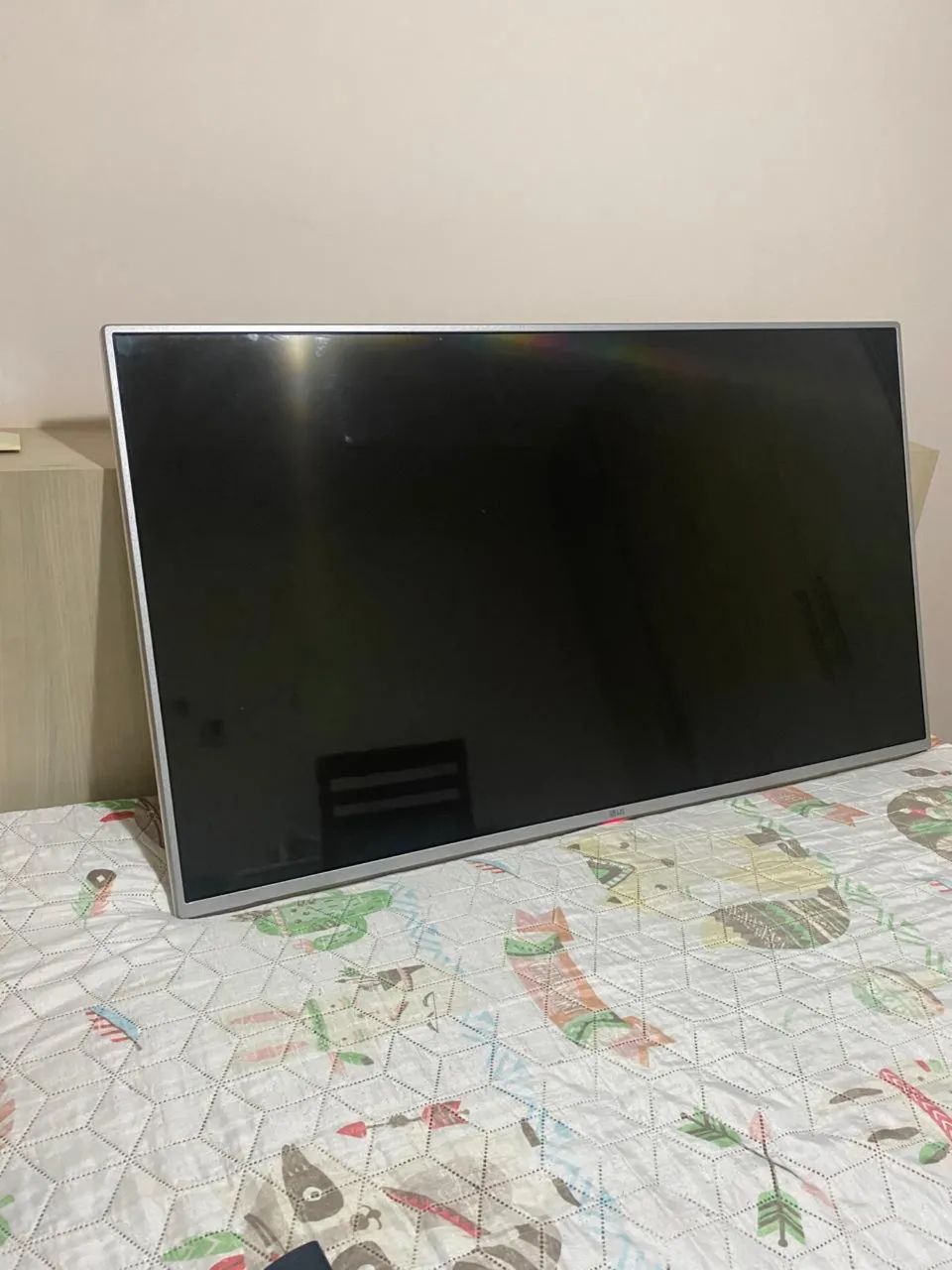 TV LG 44 polegadas ( tela com listras aparecendo) - Foto 5