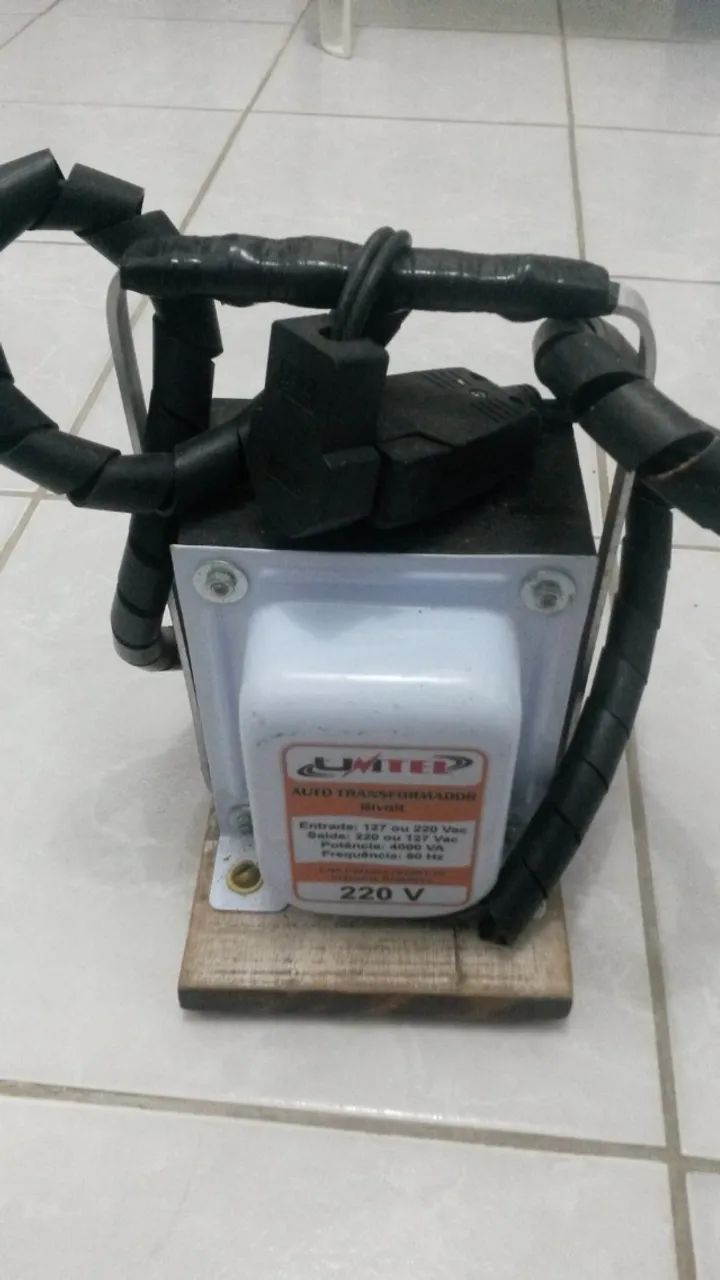 Autotransformador 4000VA       - Foto 3