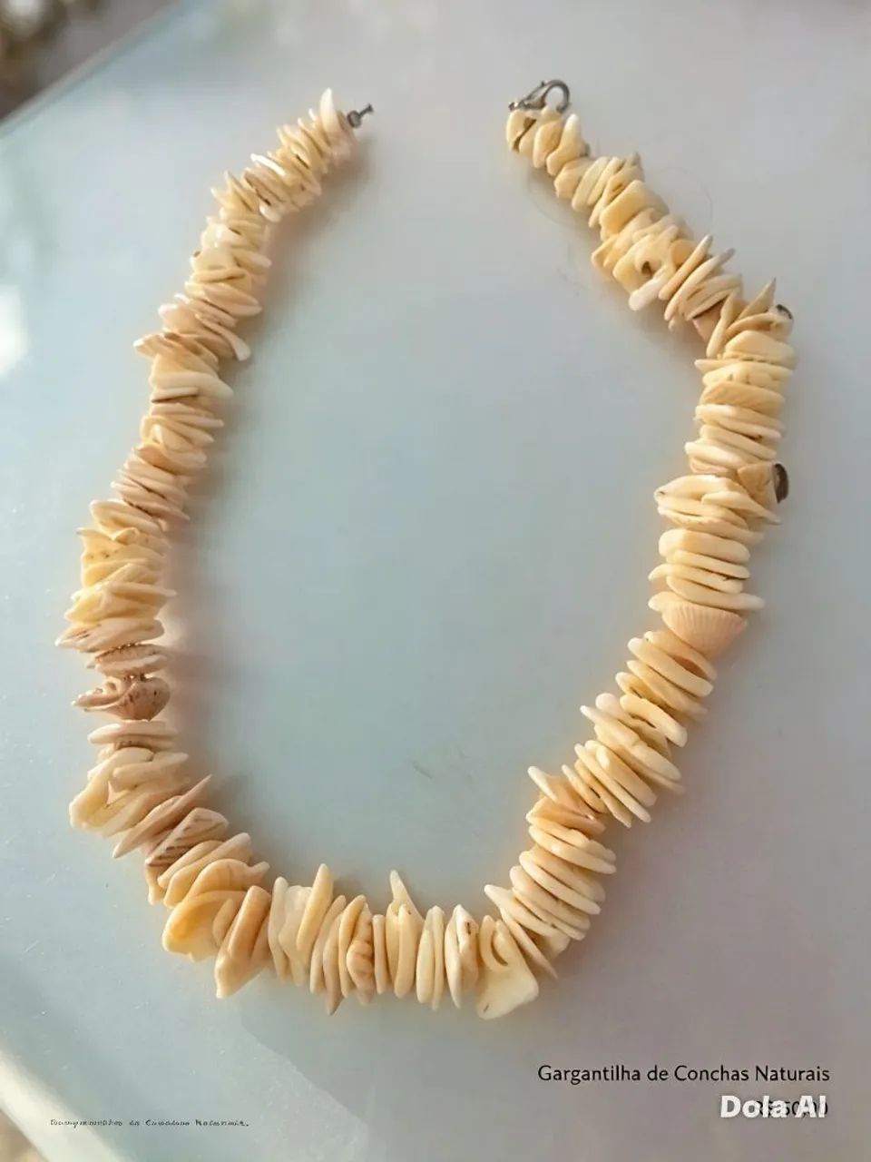 Colar gargantilha de conchas do mar natural 42 cm - Foto 4