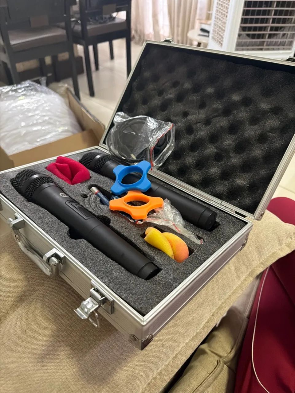 Microfone gt com maleta 