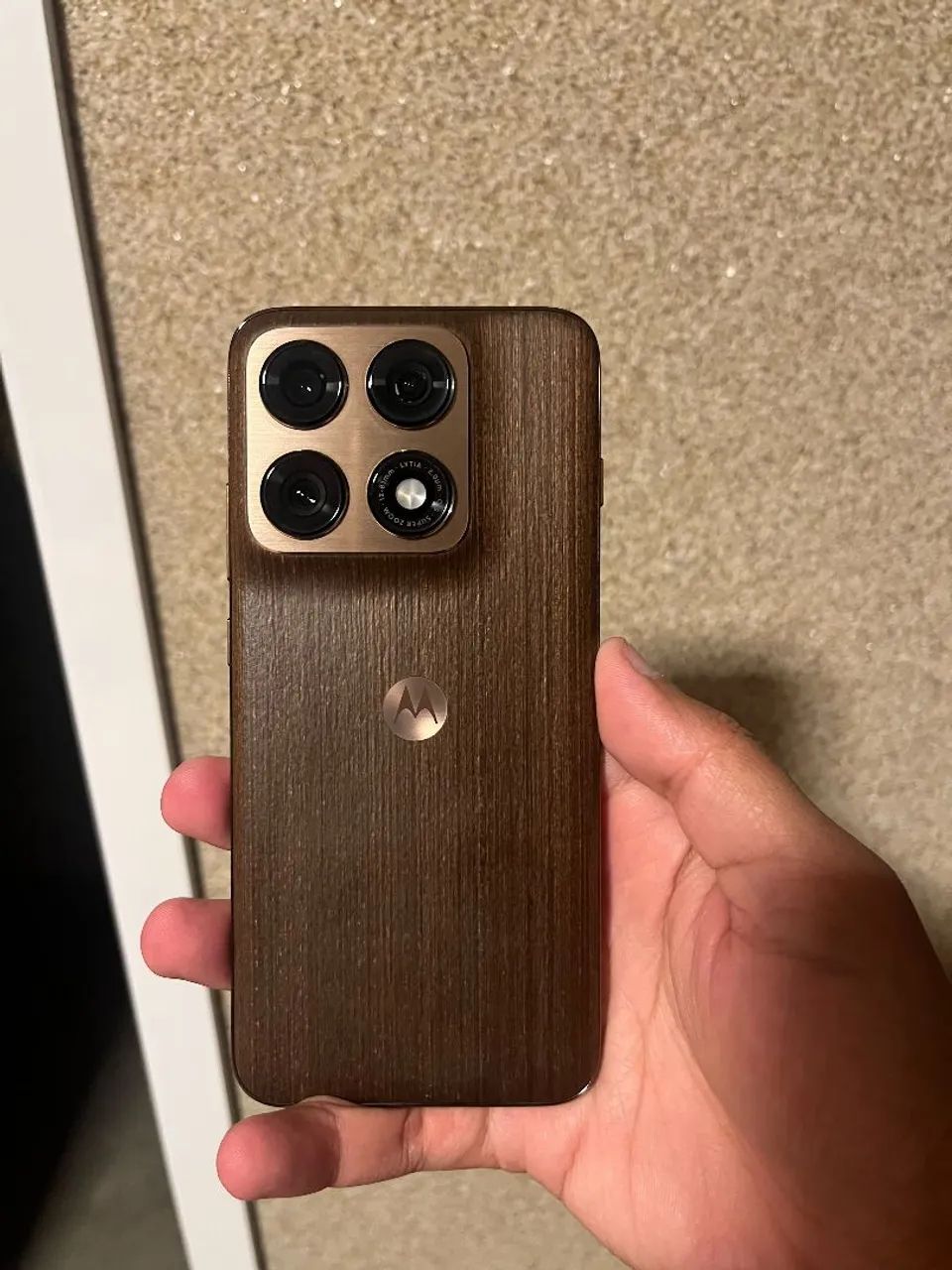 Moto Edge 70 Pro - Foto 5
