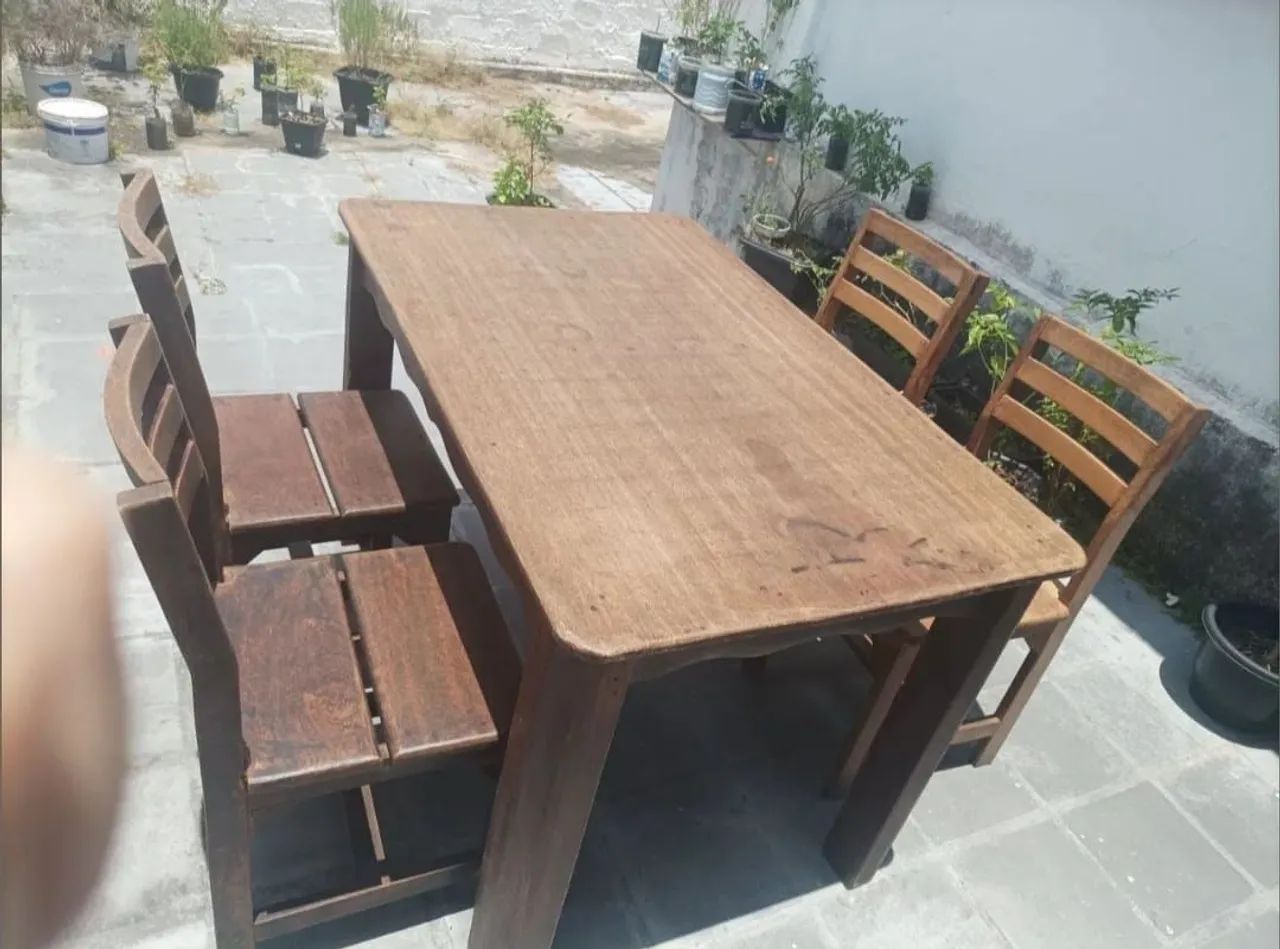 Mesa Rústica em Jatobá 