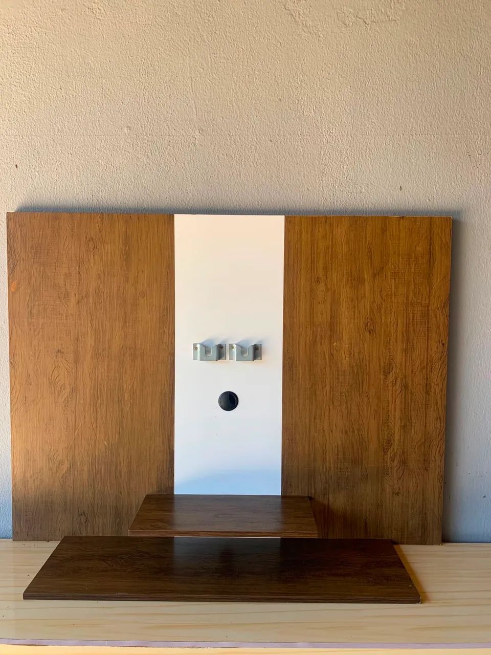 Painel para Tv até 42 polegadas usado 