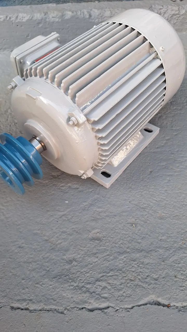 Motor elétrico trifásico 5 cv rotação: 3500 alta Rotação - Foto 2
