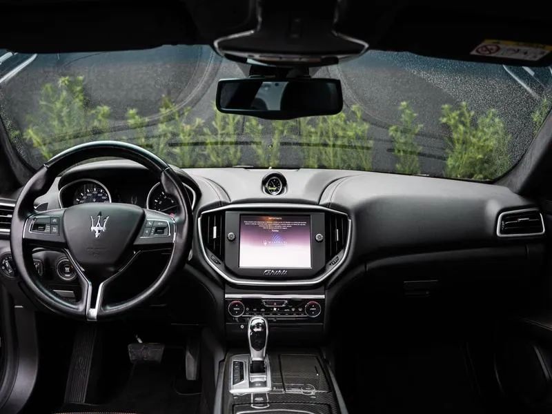 Maserati Ghibli 3.0 V6 330cv Aut., foto 15 de 18