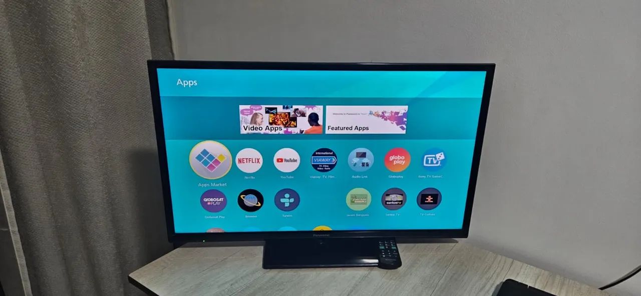 Vendo smart tv Panasonic de 32 polegadas funcionando perfeitamente, valor R$ 450,00