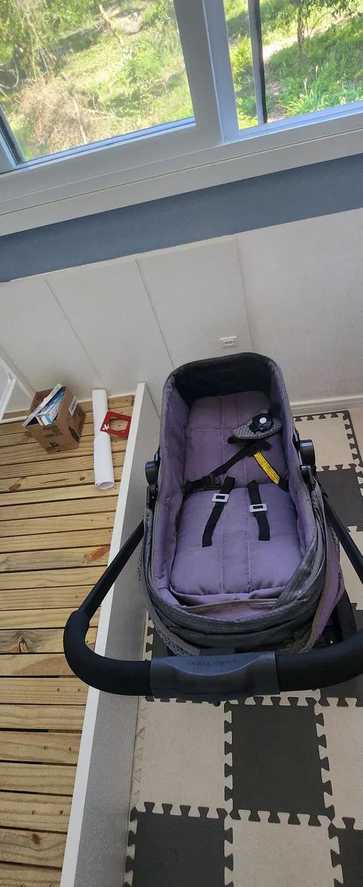Vendo Carrinho Bebê Galzerano Moisés com bebê conforto - Foto 4