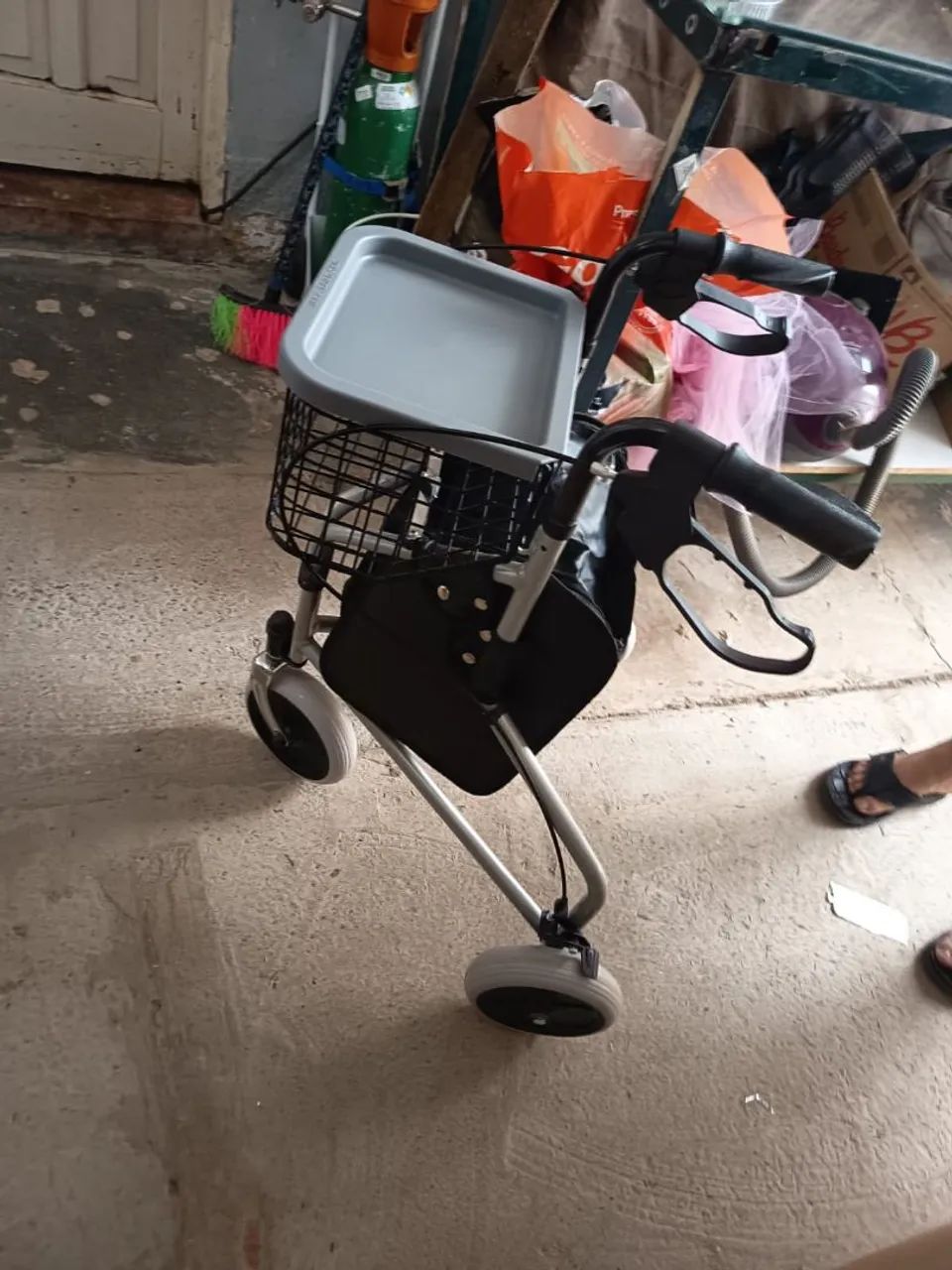 Andador 3 rodas SuperMedy