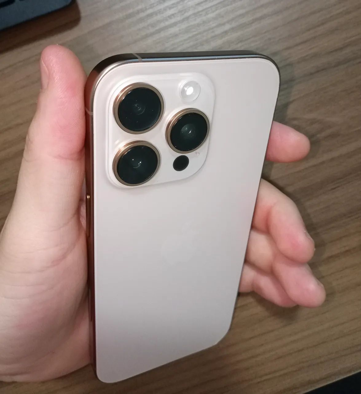Iphone 16 pro - 128gb - Foto 4