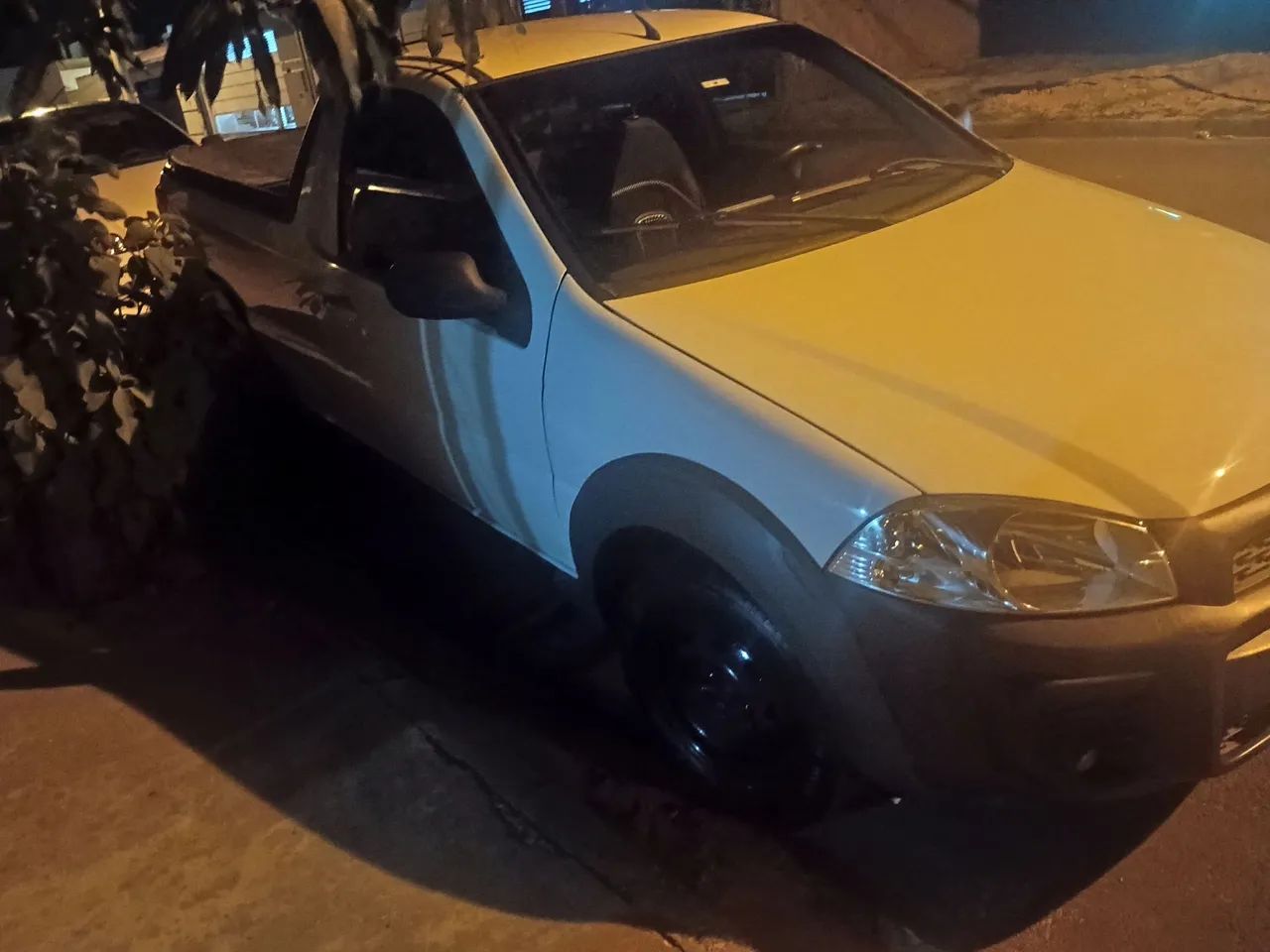Fiat Strada Working Hard 1.4 Fire Flex 8V CS 2017 - Foto 2
