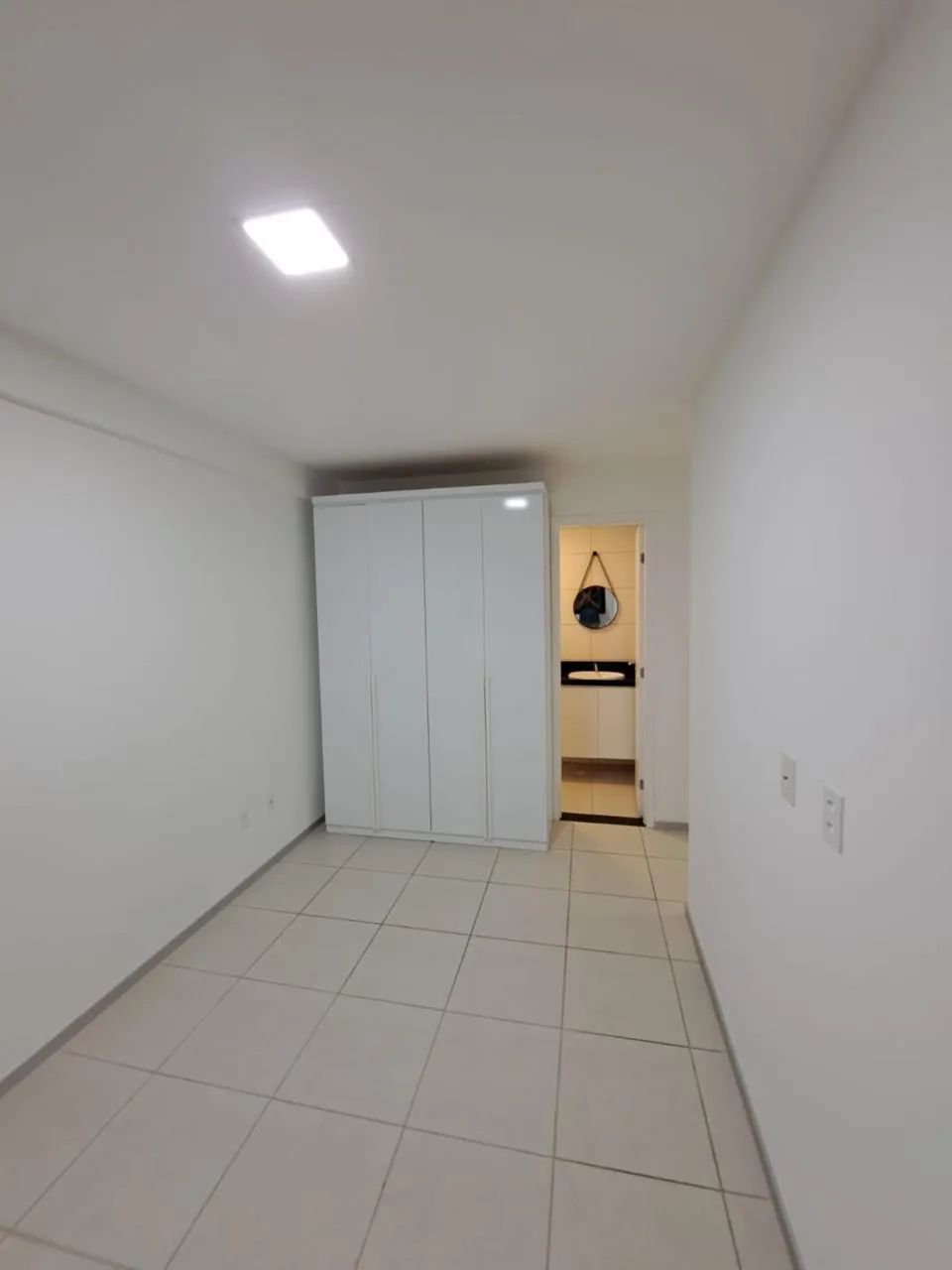 Aluguel no Edifício Alicante | 2 Quartos | Suíte | Barro Duro | R$ 2.600 - Foto 3