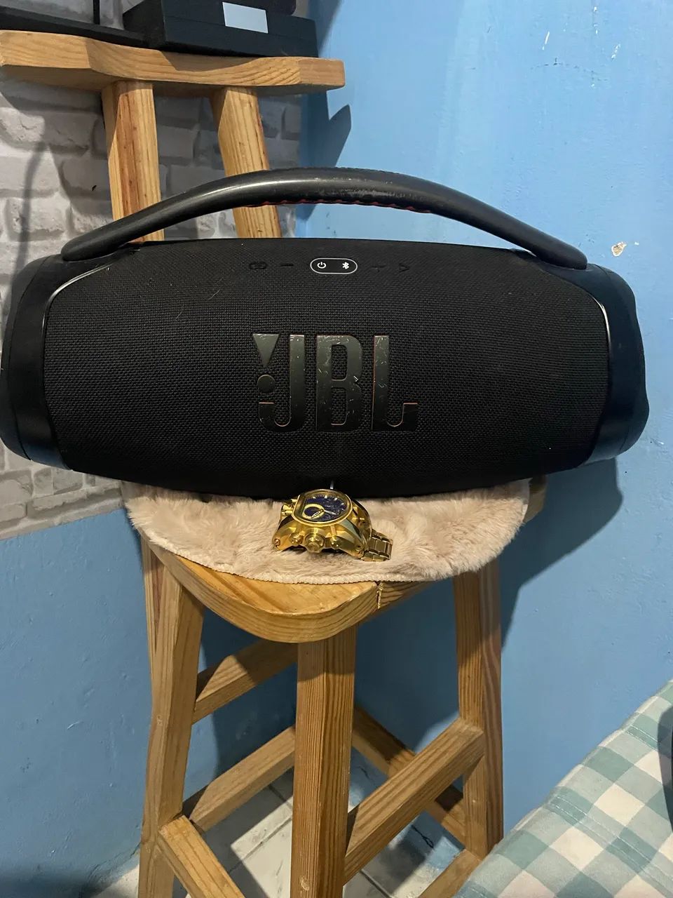 Bombox 3