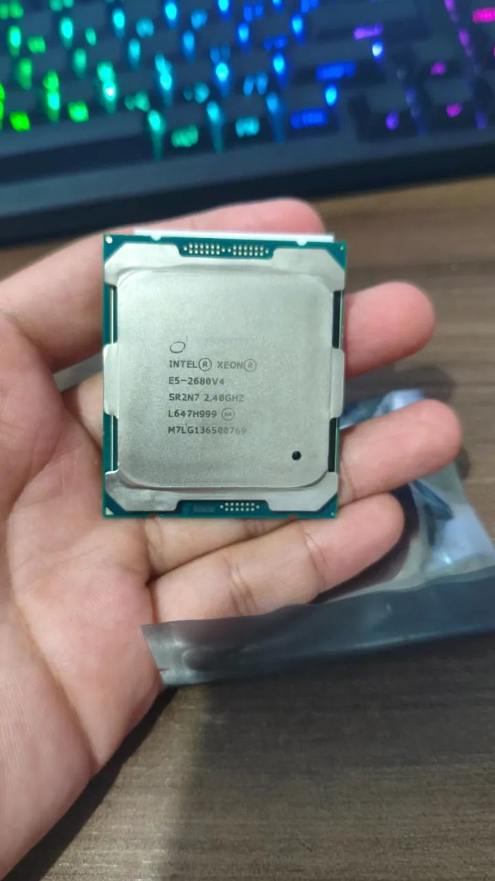 Xeon 2680 V4