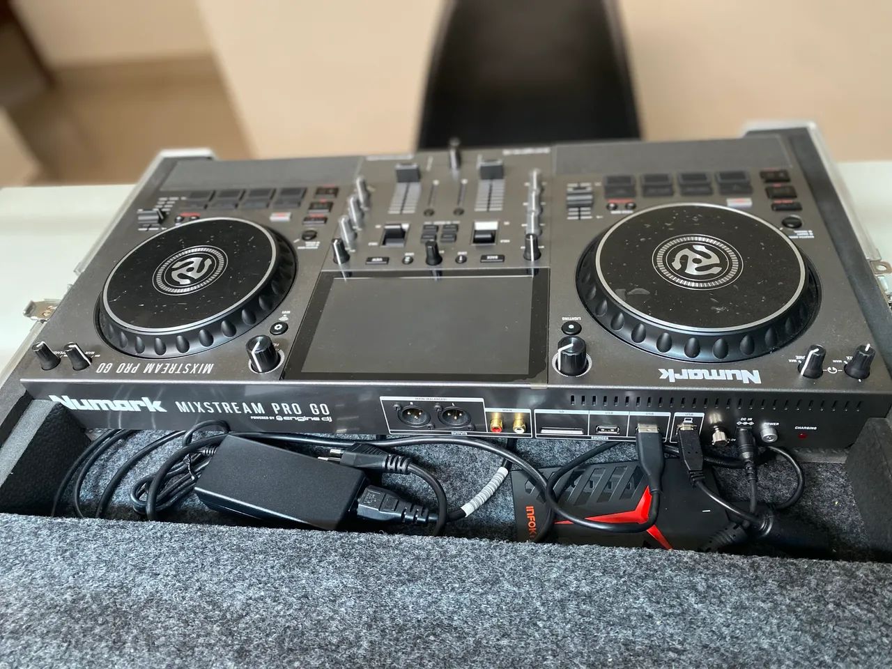 Numark Mixstream Pro Go + Case - Foto 5