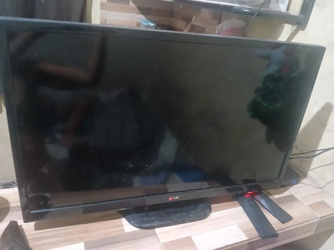 Vende-se uma tv LG 29 polegadas 