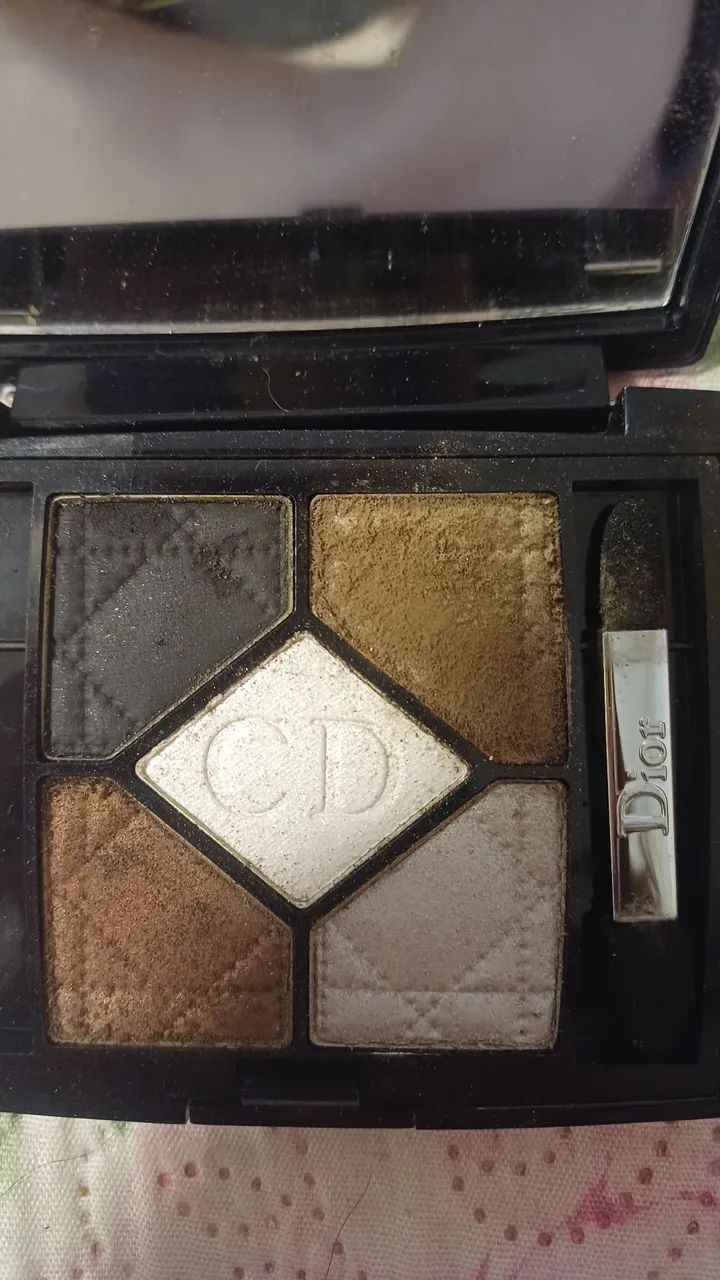 Maquiagem 250,00 cada - Foto 2
