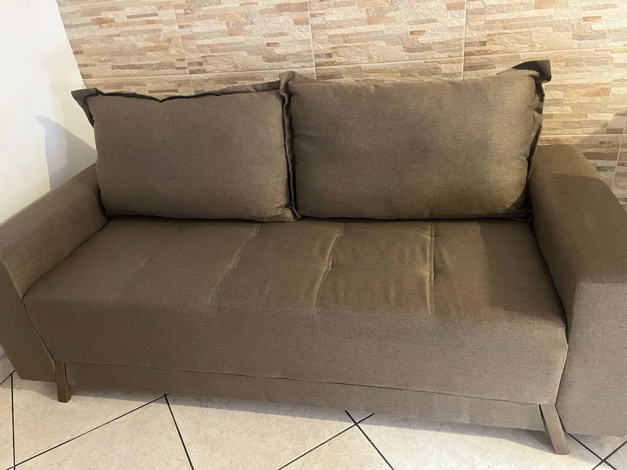 Sofás 2 e 3 lugares MUITO NOVO  - Foto 4