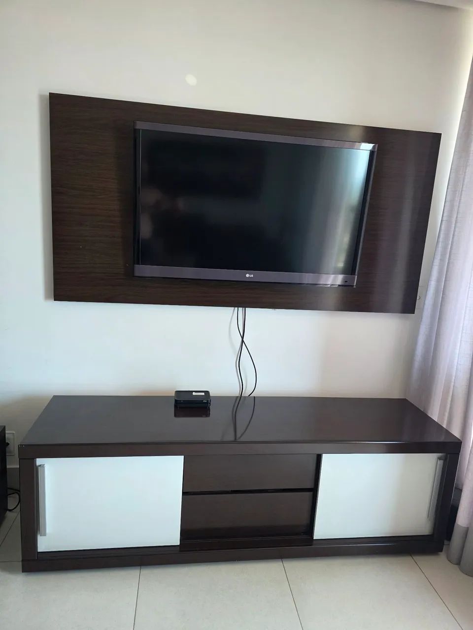 Rack + painel para TV, em MDF