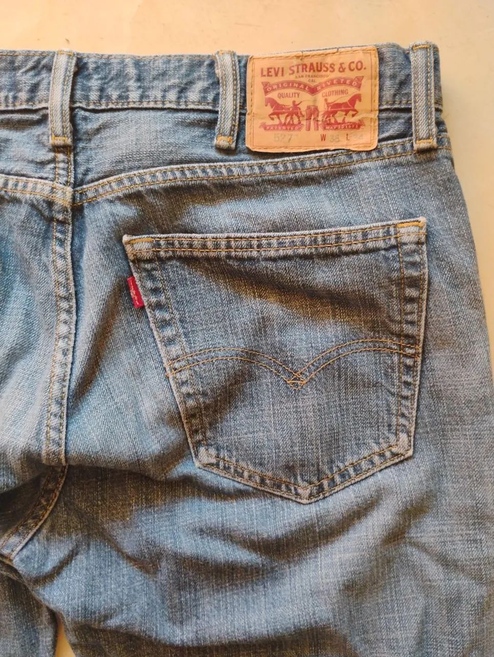 Bootcut Levis 527 - Foto 2