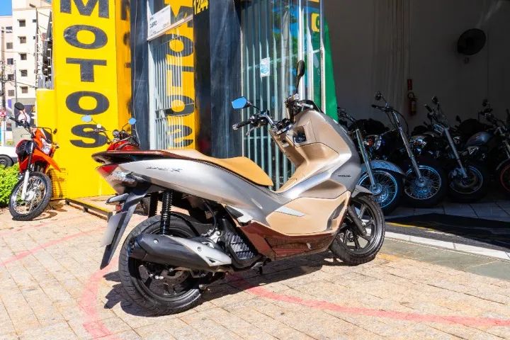 HONDA PCX 150 DLX 2022 REF:D76 - Foto 4