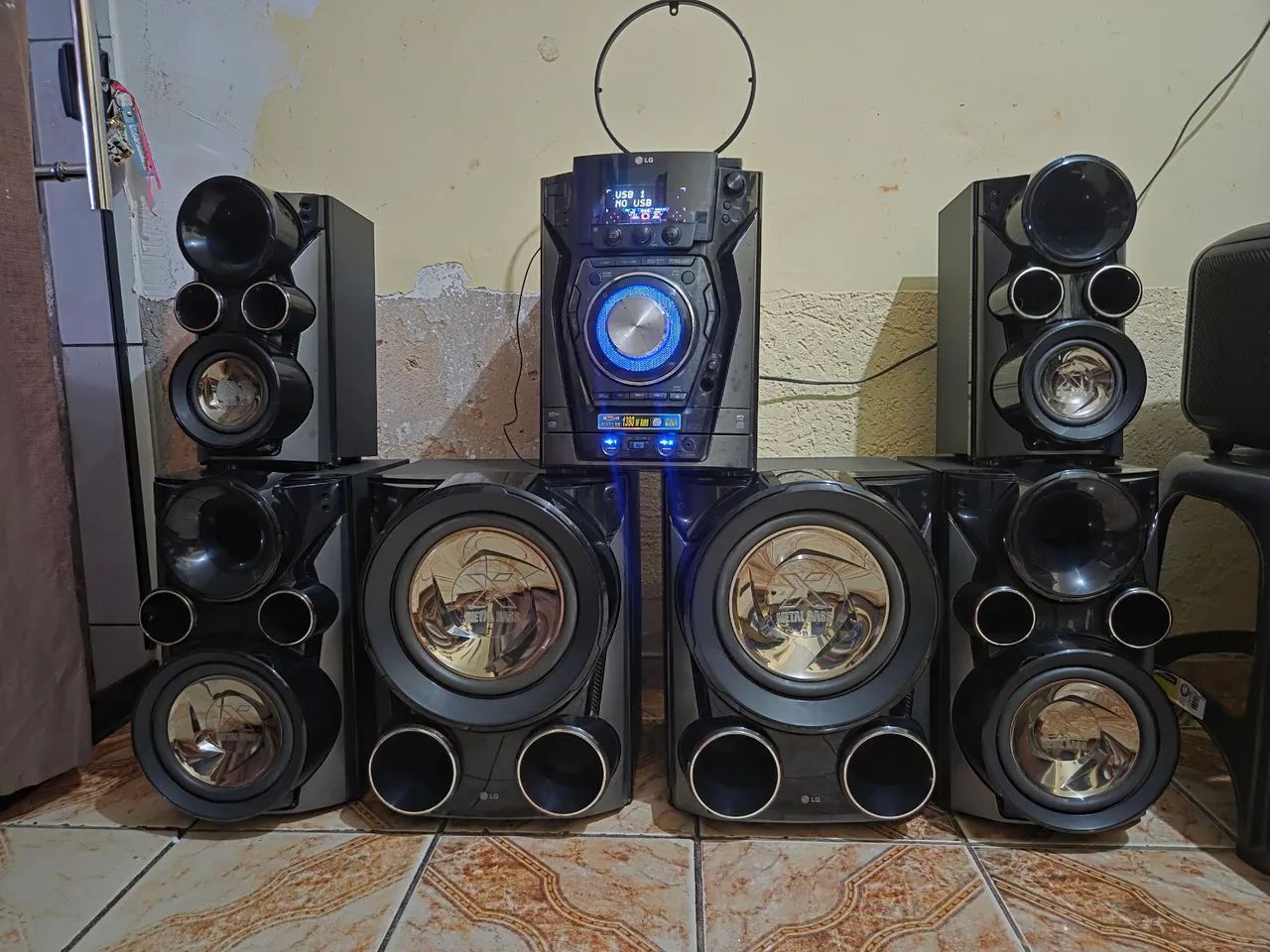 Mini system LG MCV1306
