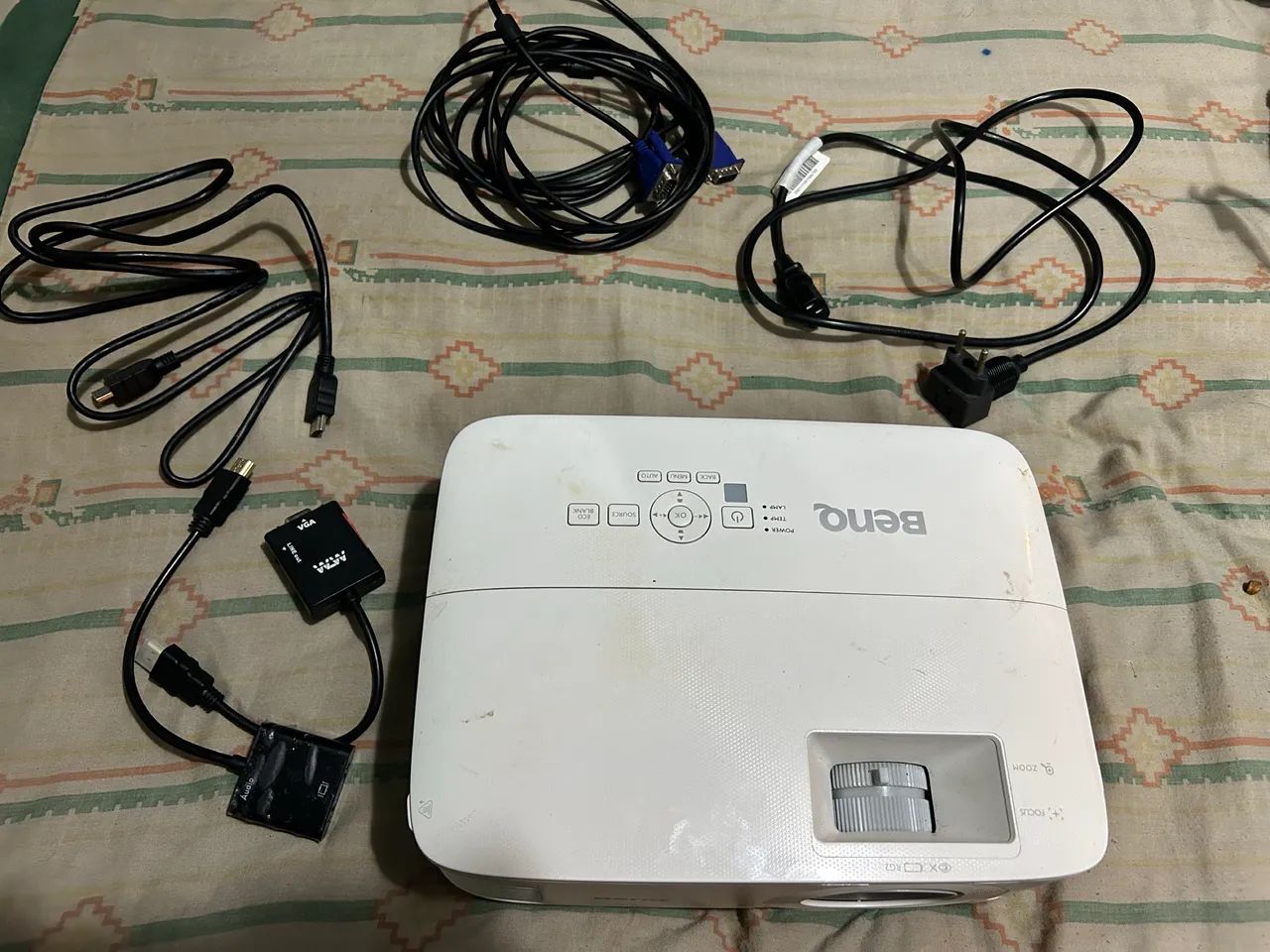 PROJETOR BENQ semi novo  - Foto 3