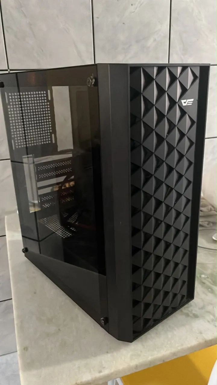 Gabinete gamer sem fans