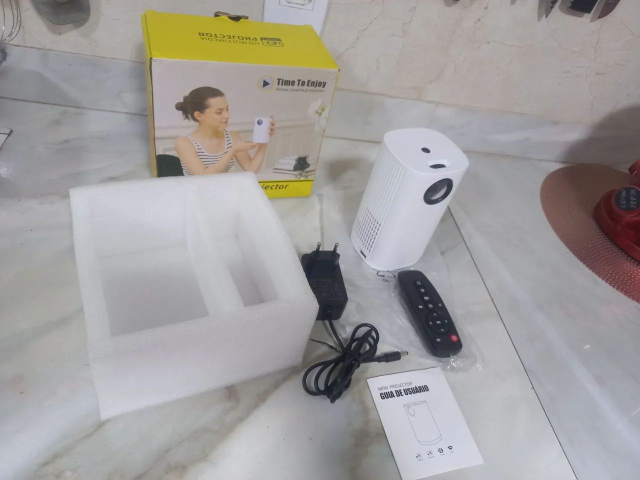 MINI PROJETOR TIME TO ENJOE - Foto 4