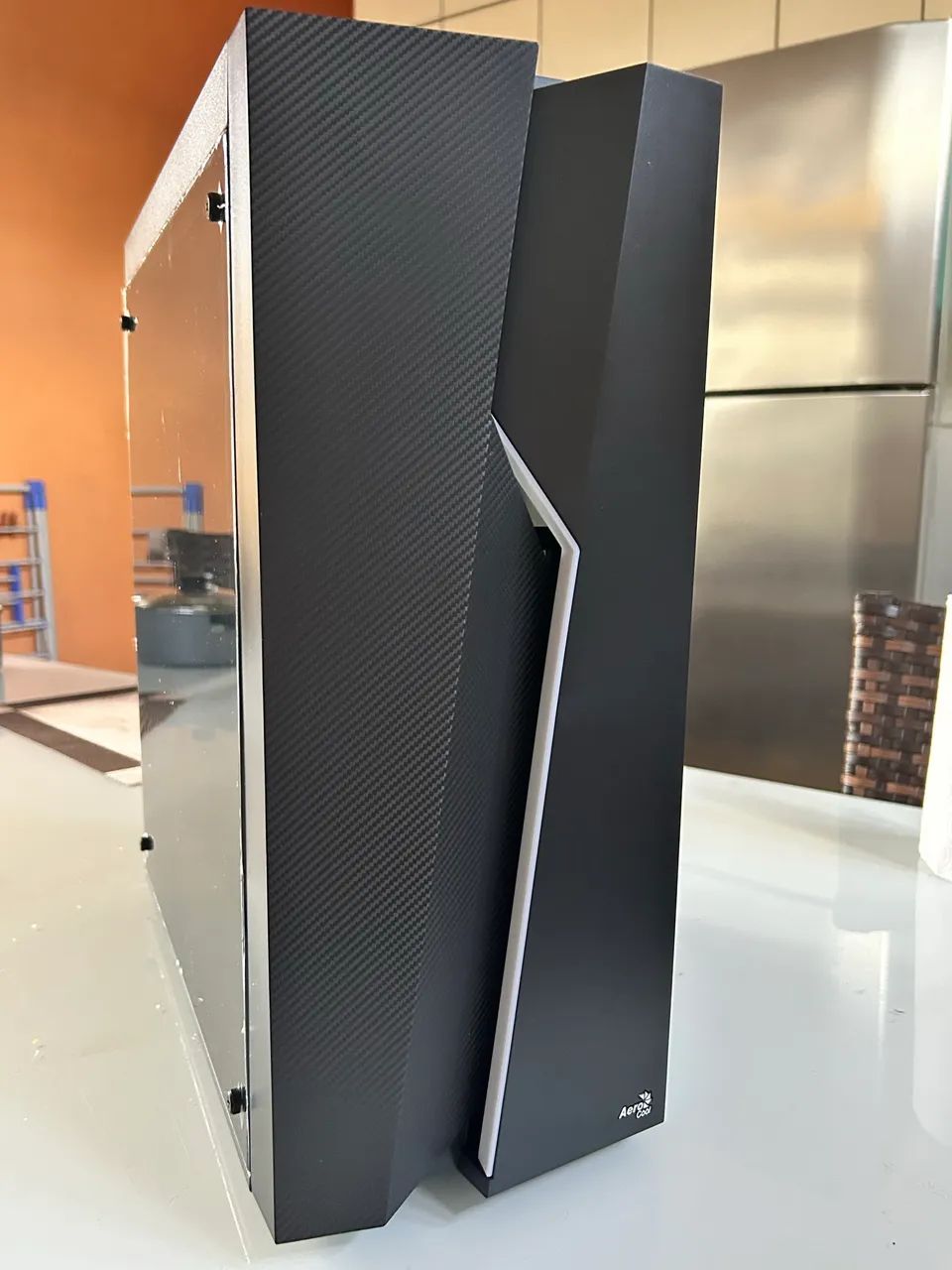 Gabinete Aerocool - Foto 3
