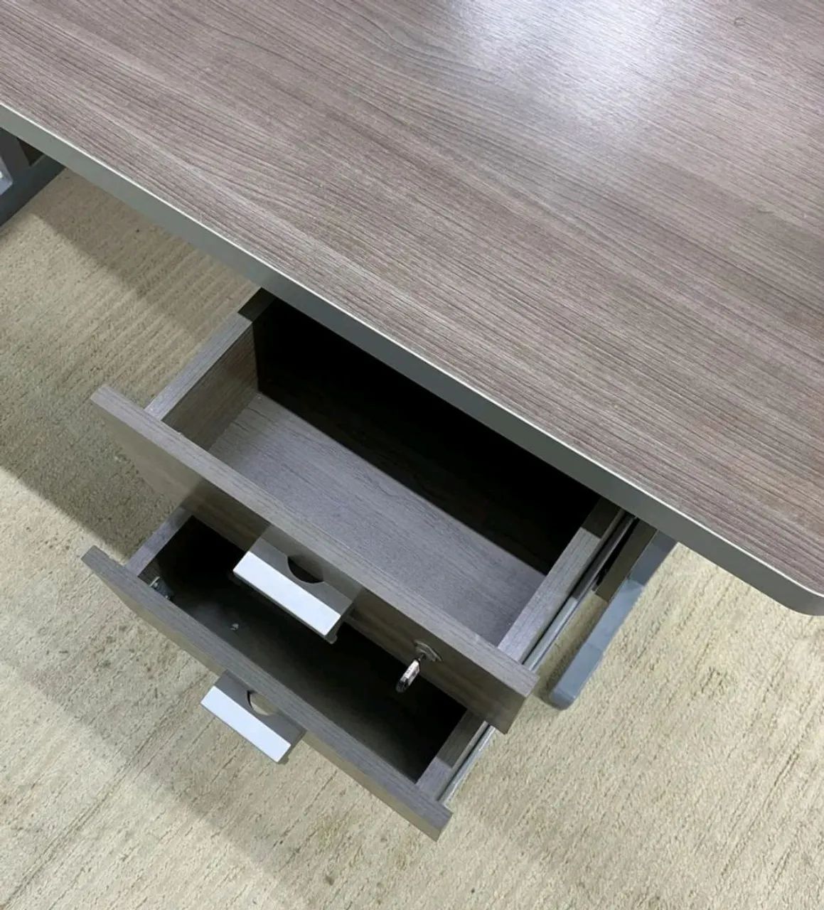 Mesa de escritório  - Foto 3