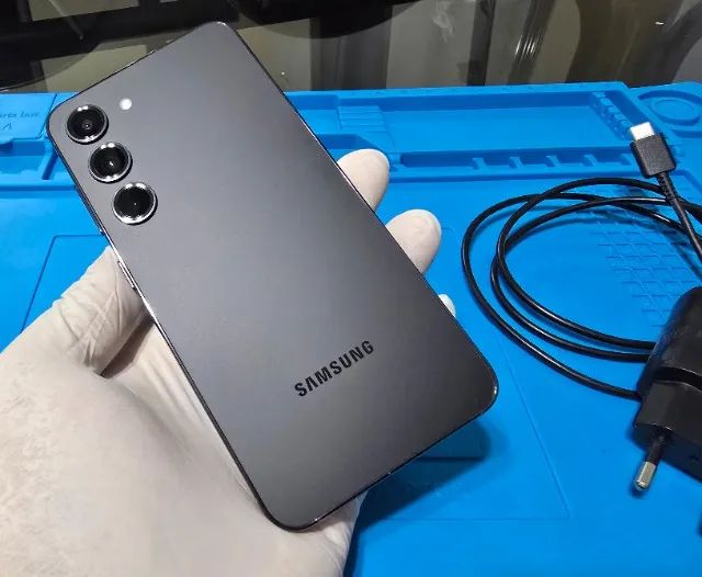 Samsung Galaxy S23 512 GB - Novíssimo - com caixa e acessórios