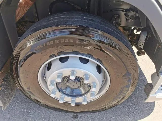 Volvo Fh 440 6x2 - 2011 Cavalo - Foto 10