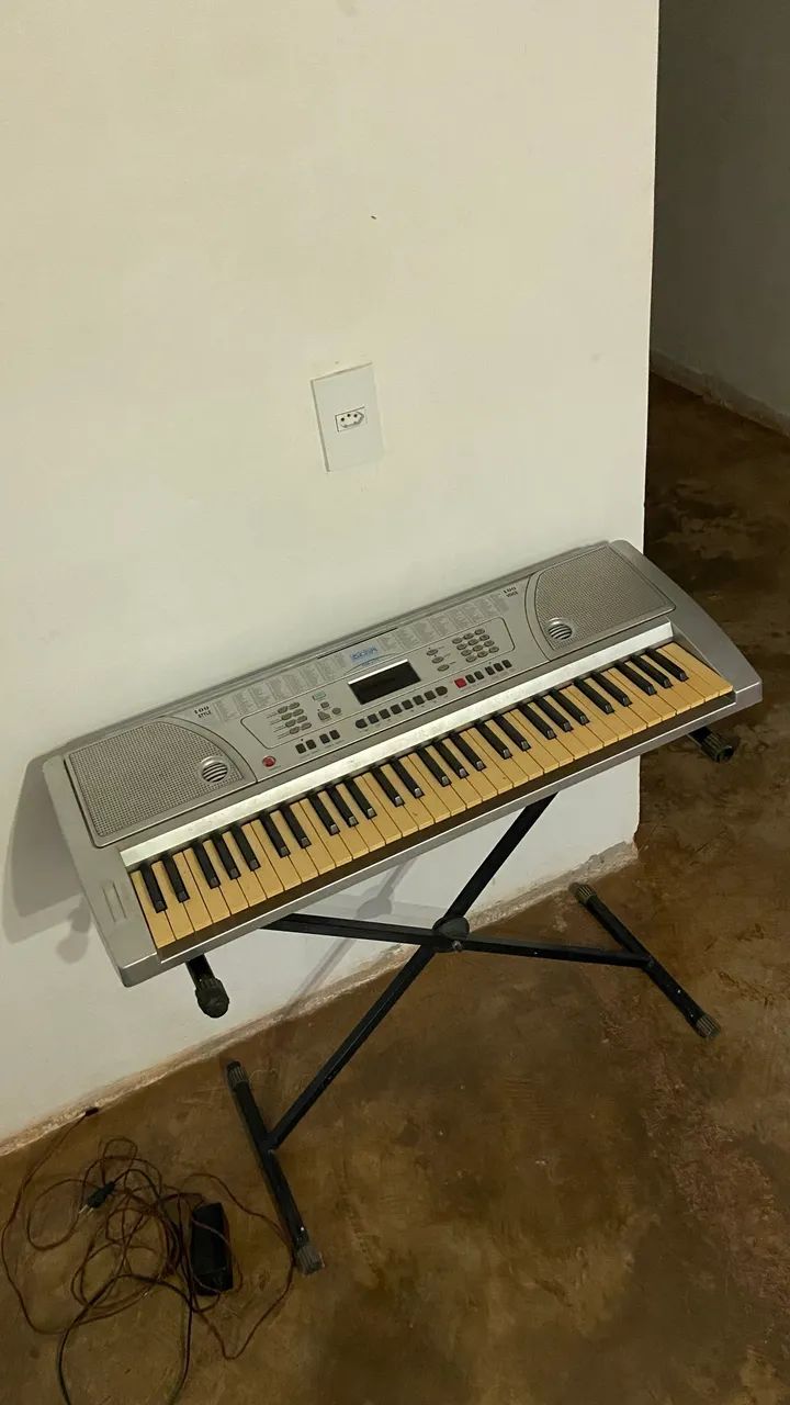 Teclado a venda 