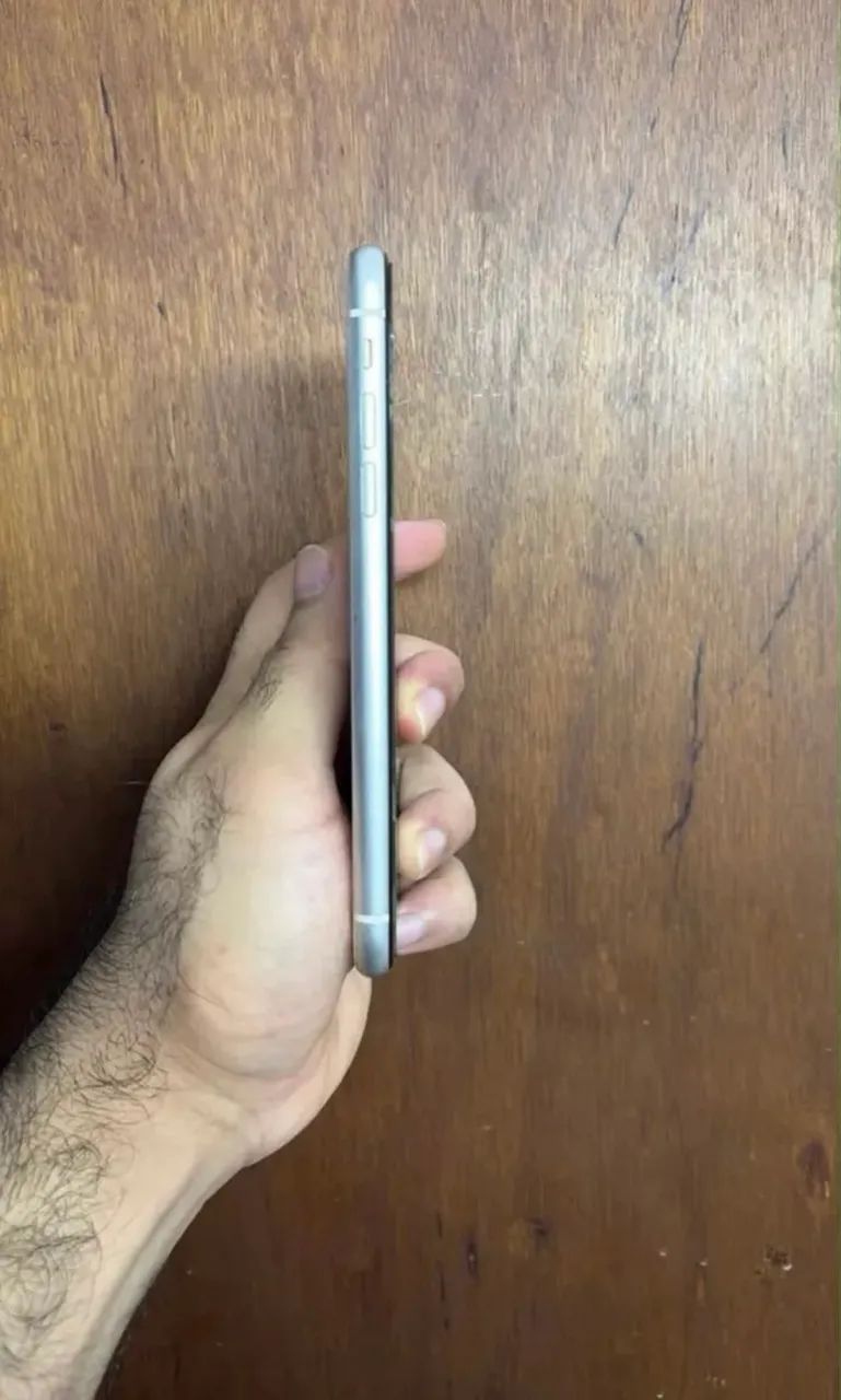 iPhone 11 128Gb Branco - Excelente Estado - Foto 4