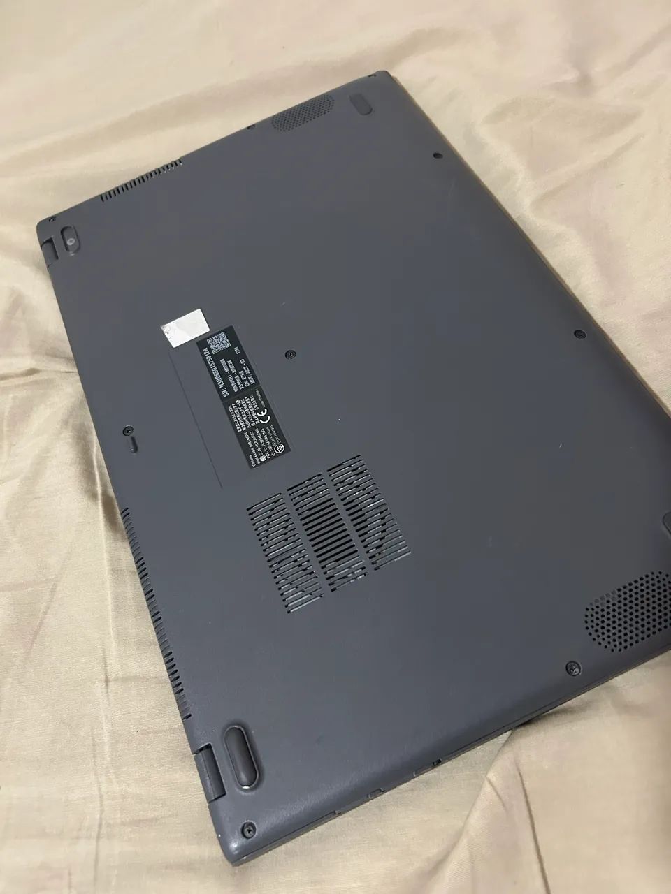 Asus Vivabook Go 15 - Foto 5
