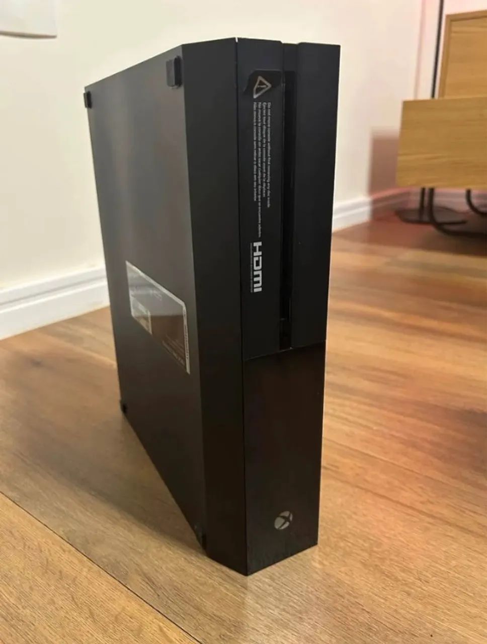 Xbox One 500gb 2 controle - Foto 3