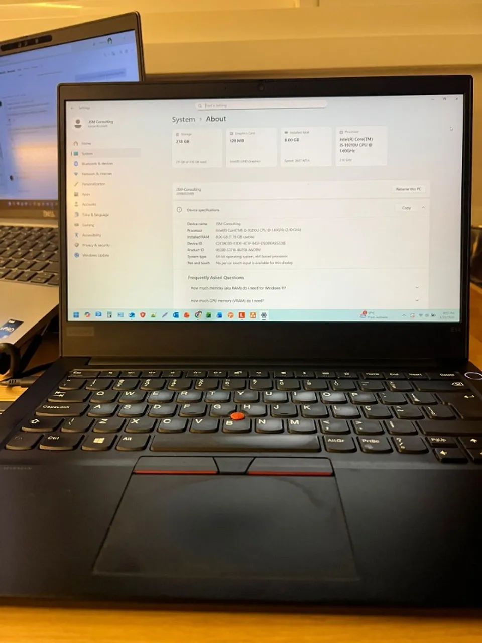 Laptop Lenovo - ThinkPad E 14 Polegadas - Excelente para trabalho e lazer - Foto 2