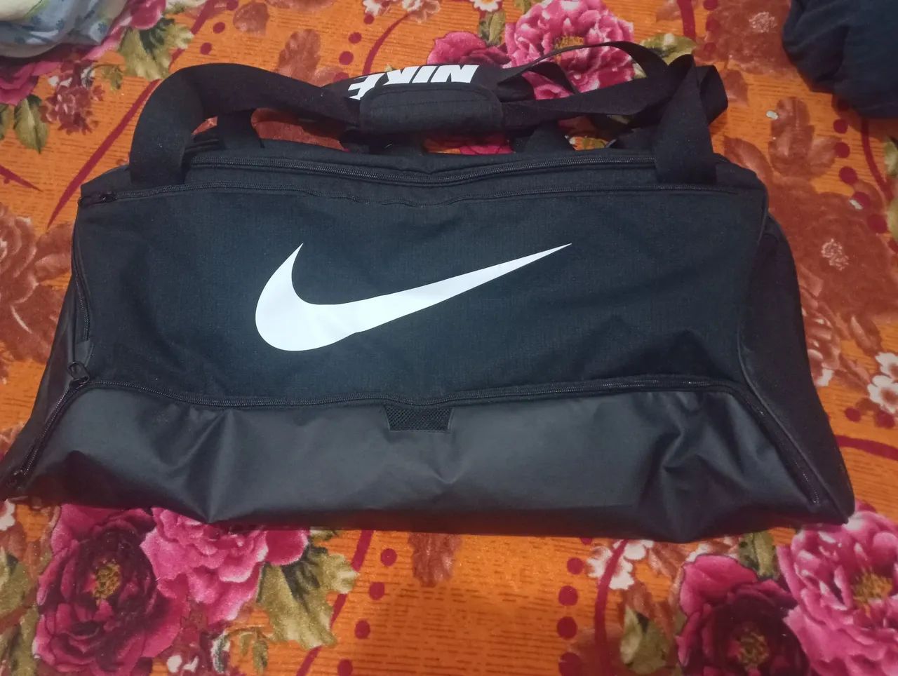 Bolsa Nike (original) 90L bom para treinos e para viajar  - Foto 5