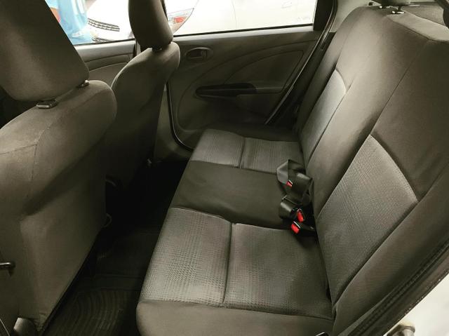 (Junior Veículos)Toyota Etios Sedan Xs 1.5 Completo+Gnv - Foto 9
