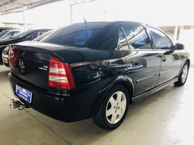 GM - CHEVROLET ASTRA SED. ADVANT. 2.0 8V MPFI FLEXP. 4P - Foto 6