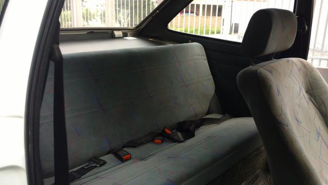 Gol 1000 - Foto 2
