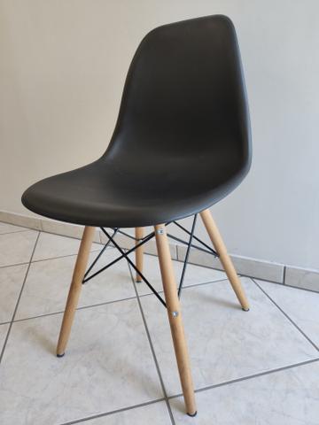 Vendo cadeira palito