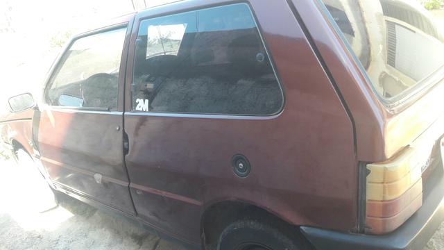Carro Fiat Uno