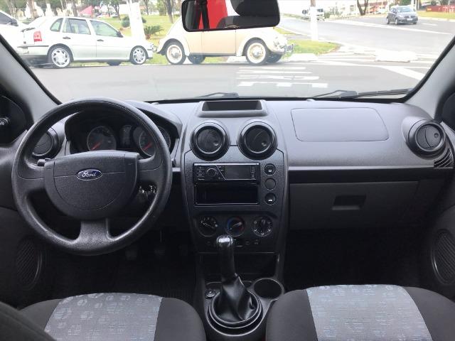 Ford Fiesta 1.0 Hatch Flex Prata - Foto 5