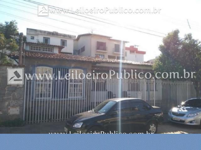 Lavras (mg): Casa gyyia vwnhe