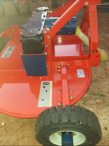 Plaina rotativa / Niveladora Miac NR 18