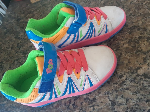 tenis de rodinha pop