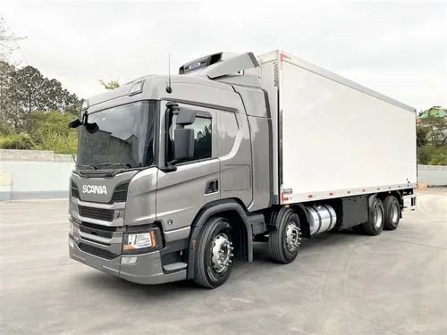 SCANIA P310 BITRUCK 8X2 20/21 COM BAU FRIGORÍFICO.